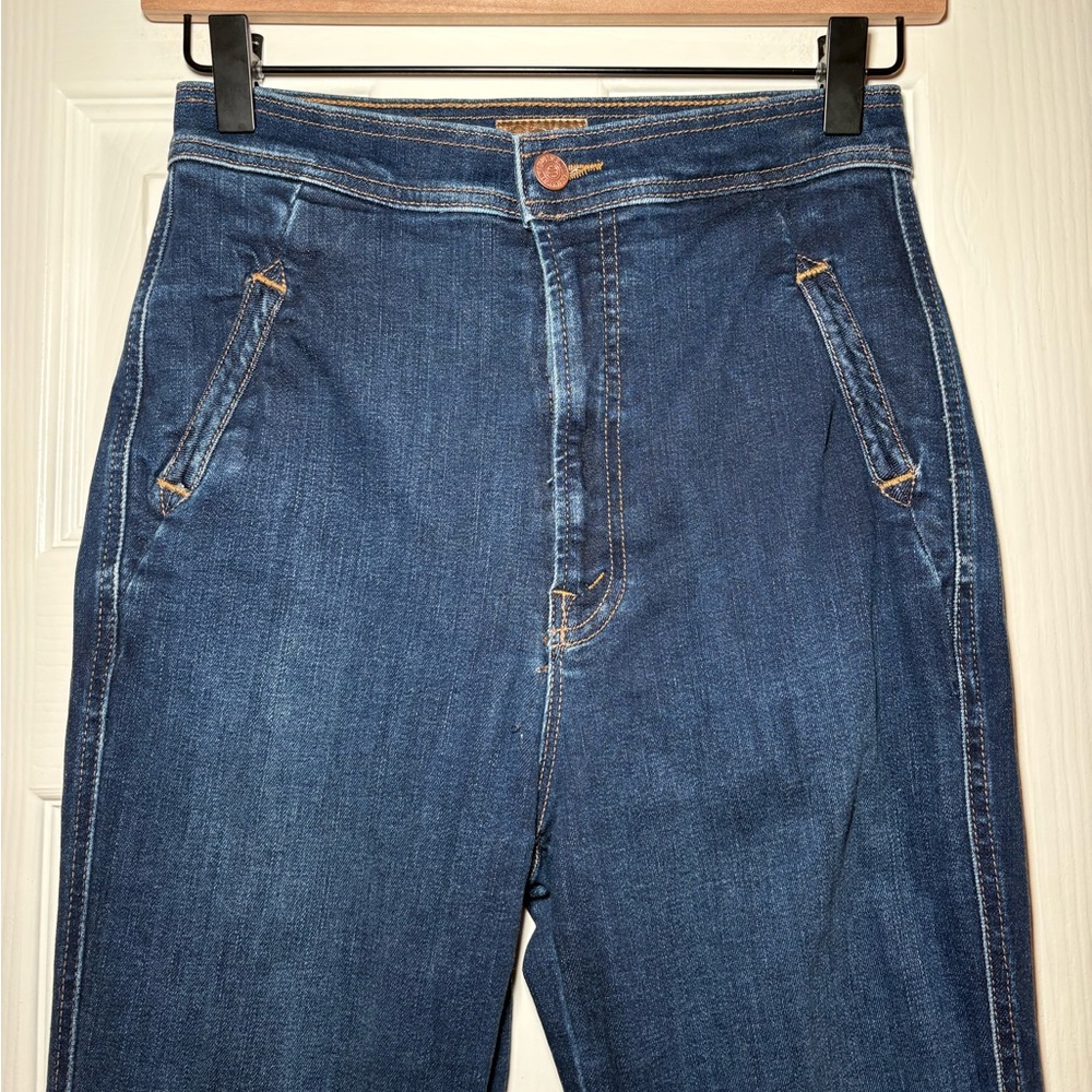 MOTHER The High-Waisted Smokin’ Double-Welt Heel Jeans 25 - Picture 5 of 11
